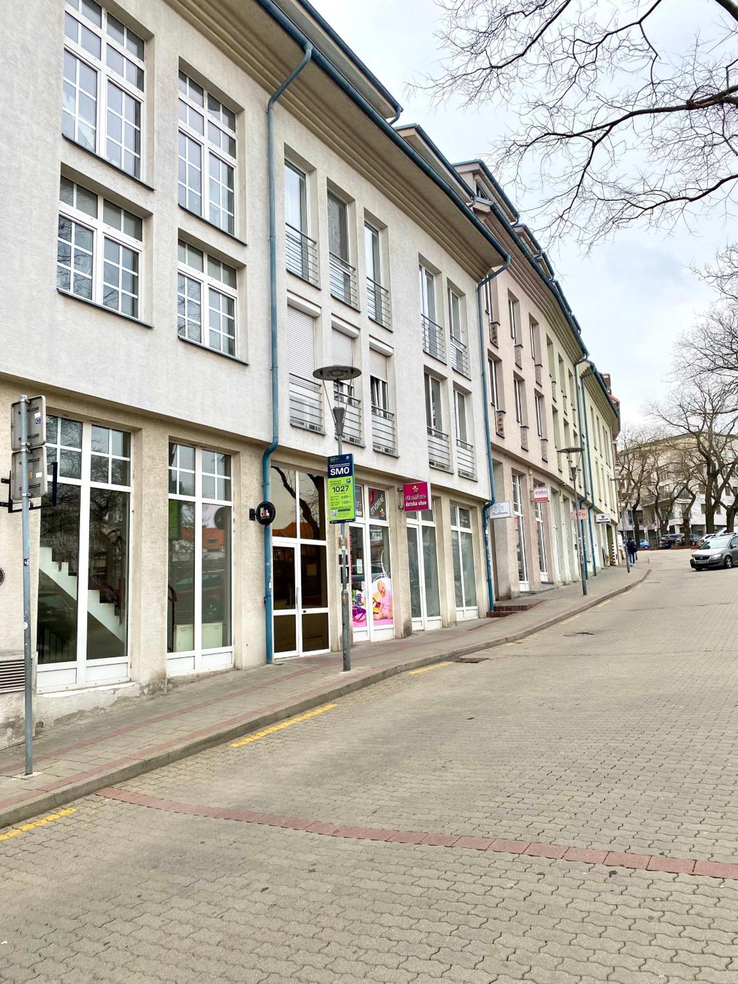 Apartment Tina - Old Town, Ac, Free Private Parking Bratysława Zewnętrze zdjęcie
